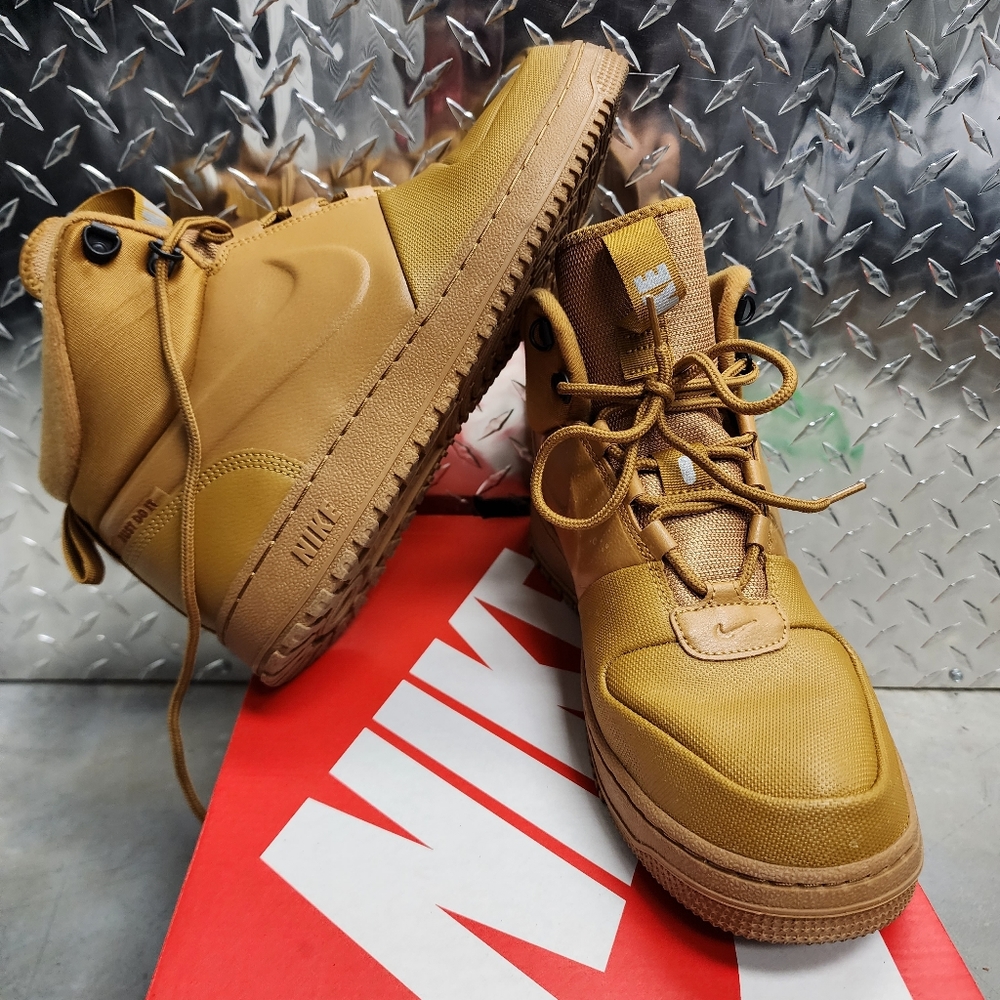 Nike Path Winter " Wheat Cinnamon" Men's